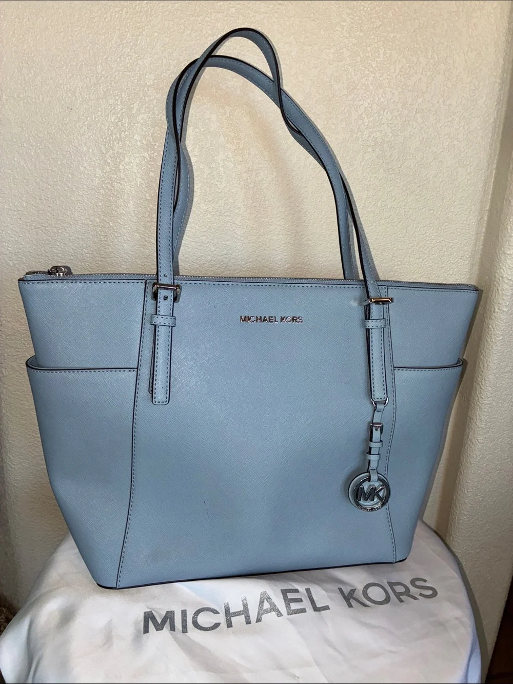 Michael Kors Powder Blue Saffiano Carry All Leather Tote, MK Charm, dust bag euc